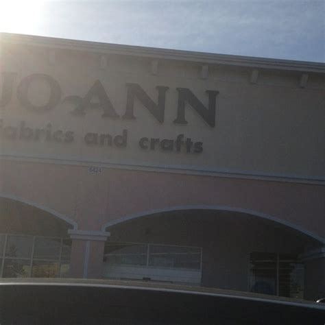 EXPENSIVE Way over priced for a lot of stuff, would way rather go to hobby lobby. . Joann fabrics and crafts naples fl